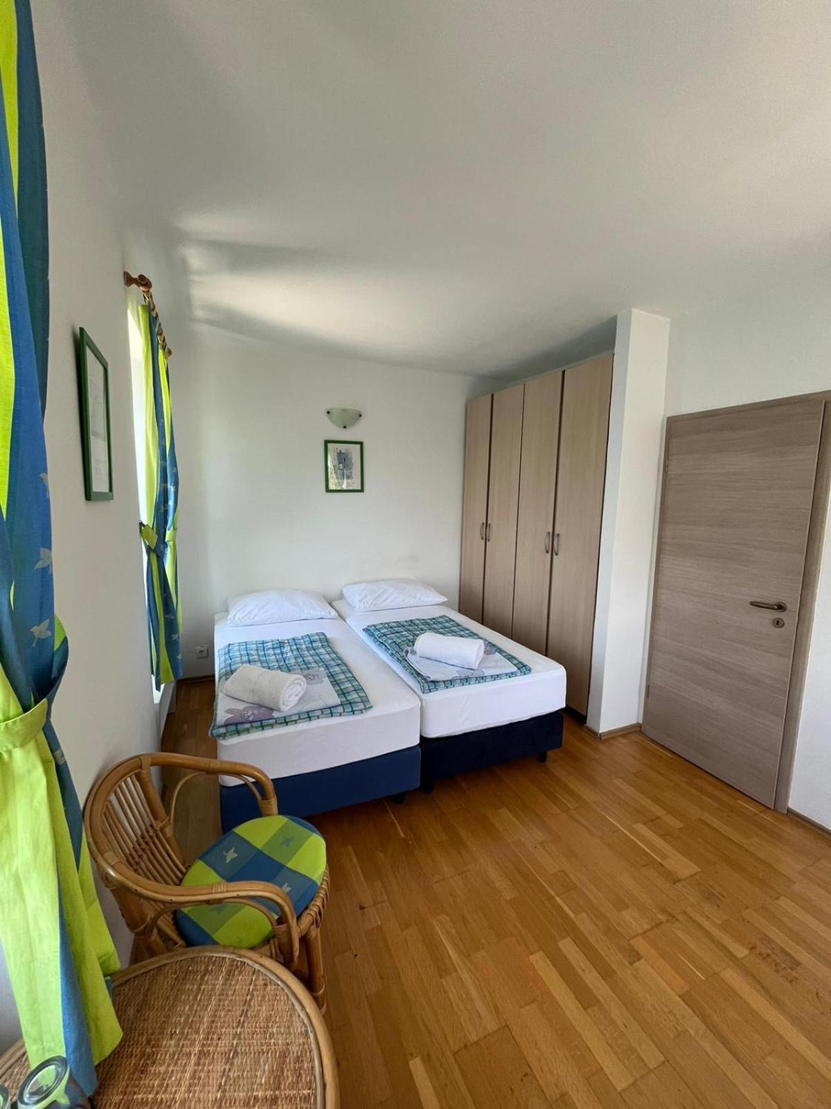 אומיסאליי Bed&Breakfast Villa Eva חדר תמונה