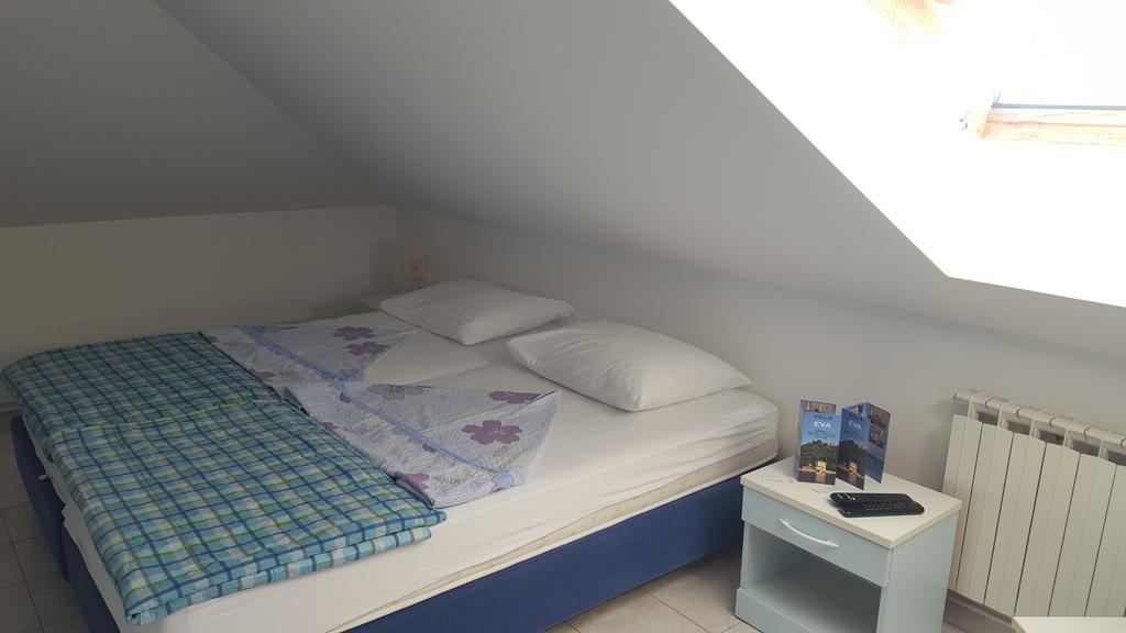 אומיסאליי Bed&Breakfast Villa Eva מראה חיצוני תמונה
